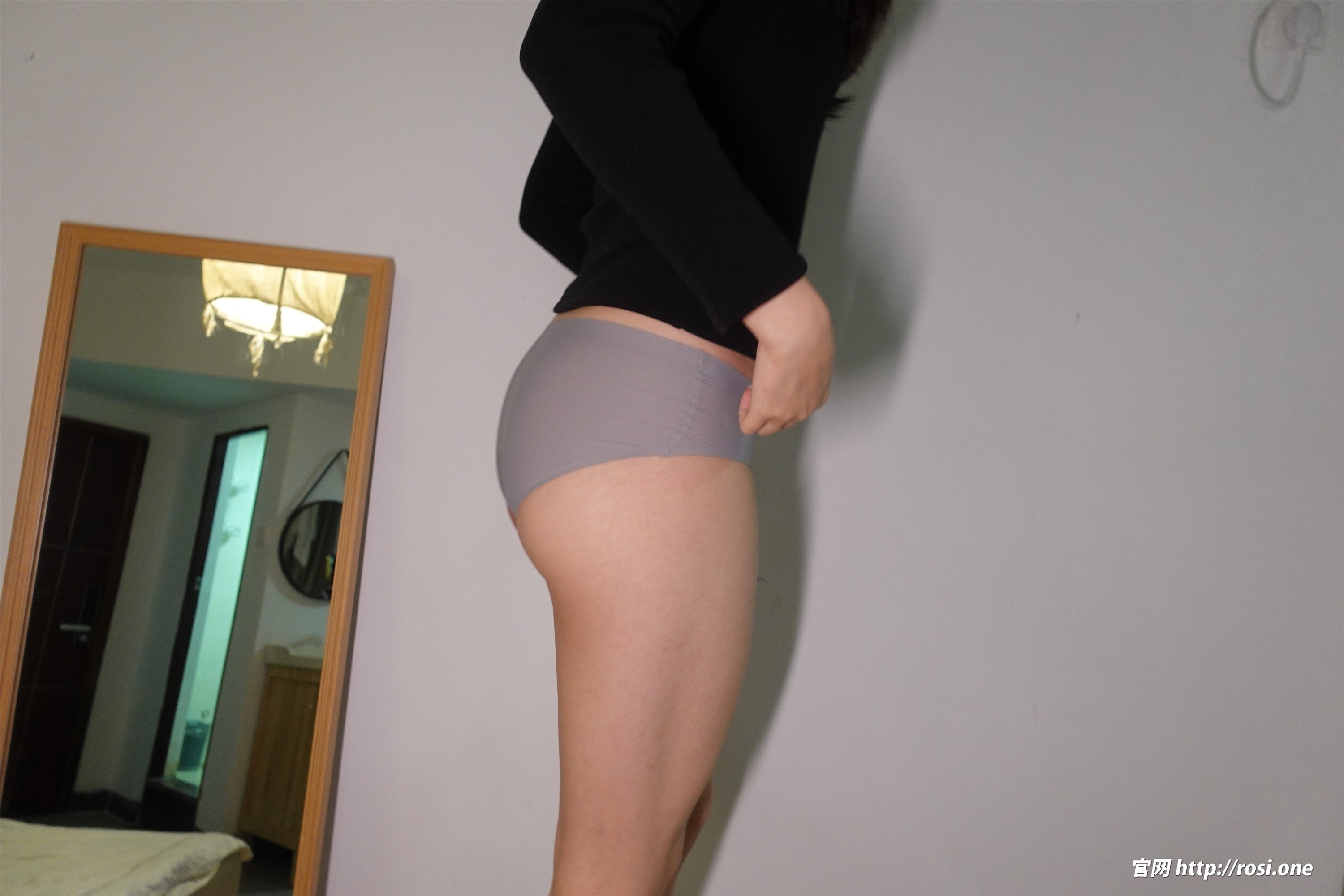 ROSI写真 2022.02.27 NO.3737